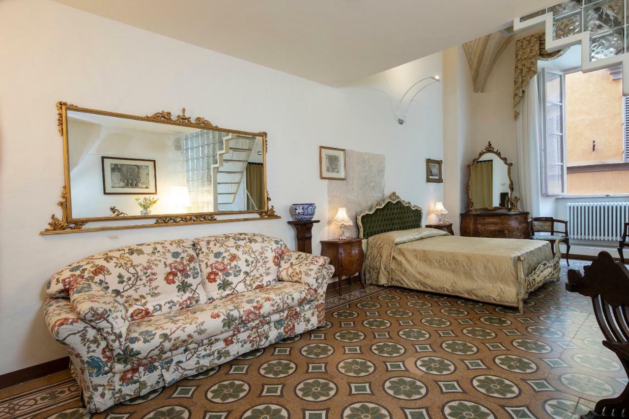 Antica Dimora Del Buongoverno Hotel Siena Exterior foto